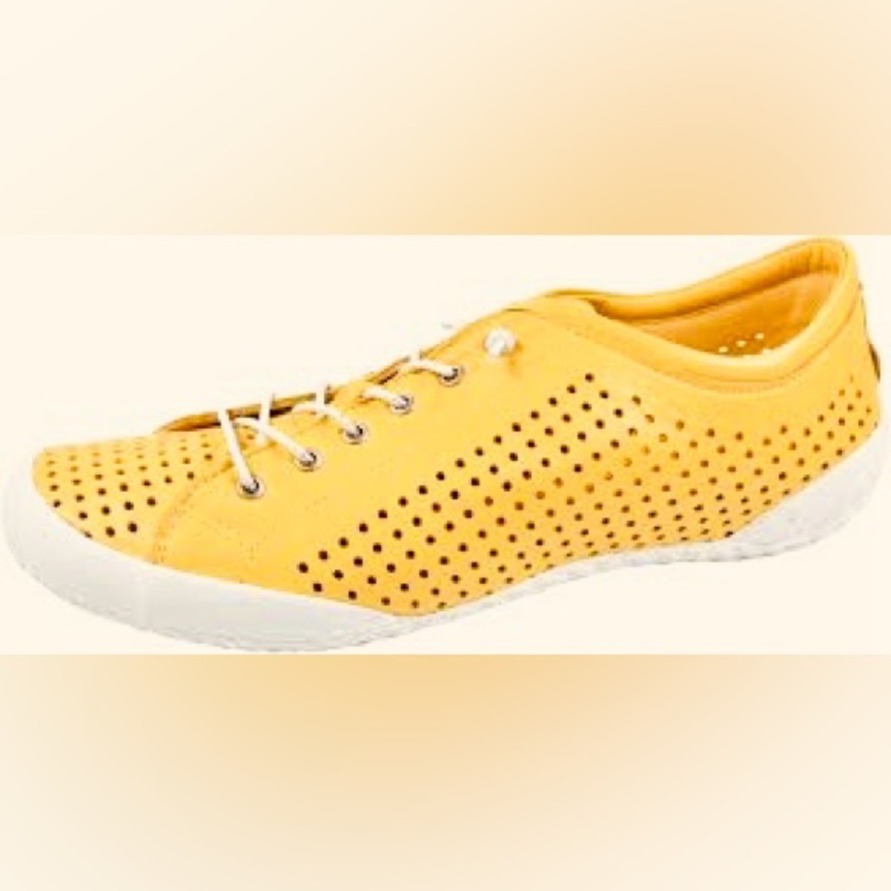 Andrea Conti Size 10 / 41 Women's Yellow Leather Low-top Sneakers